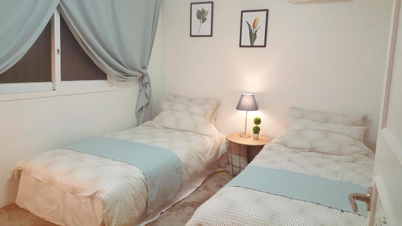 Hongdae Zoe Three House Apartment *
